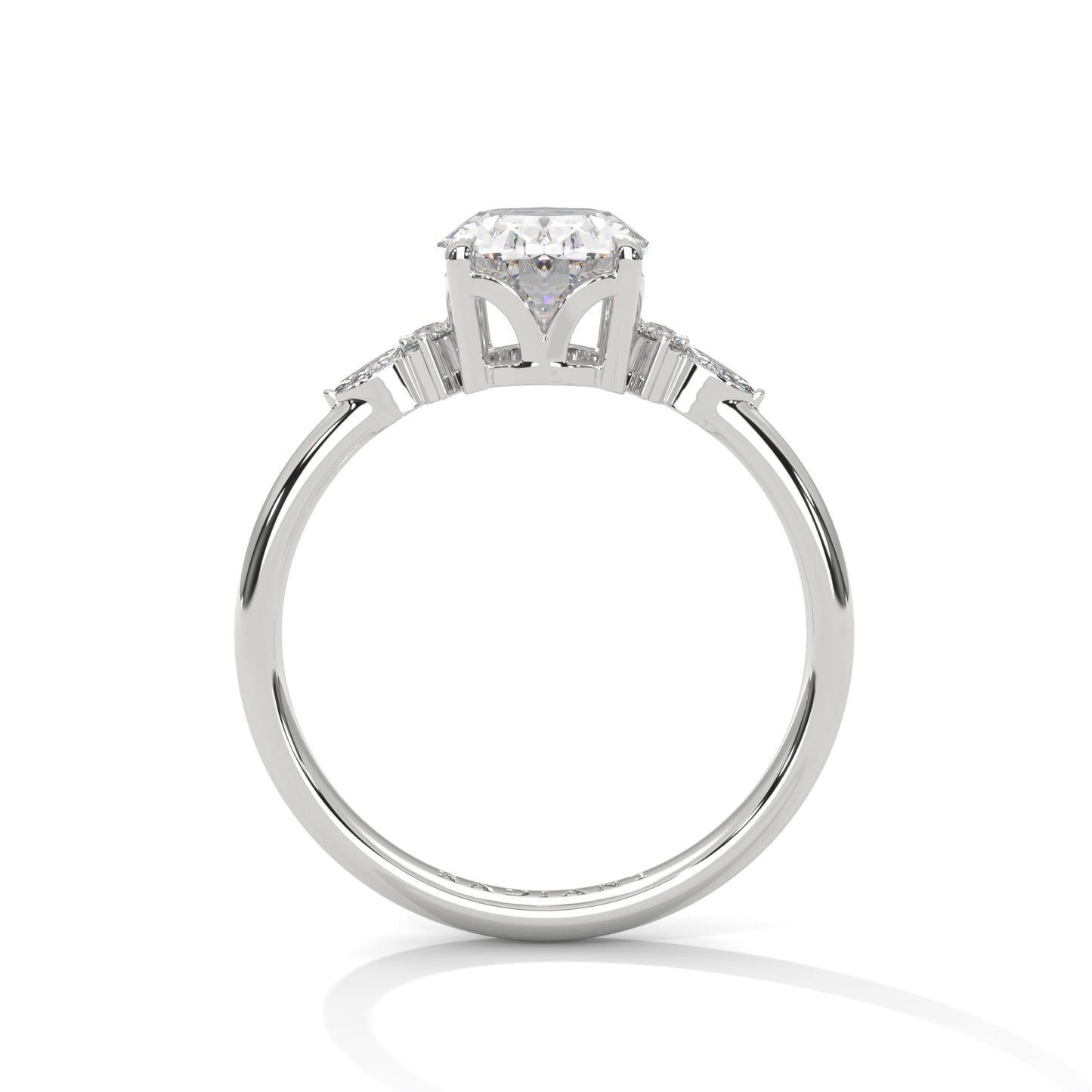 Isabella - Oval Brilliant cut with Side Delicate Halo