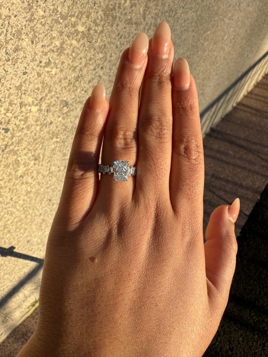 Erica - Radiant Cut Centre Stone with Fancy Baguette and Round Band
