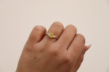 Mia - Radiant Trilogy Ring